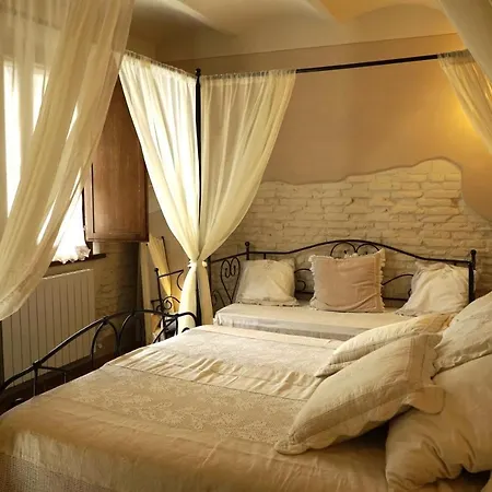 La Contea Farmhouse Pozzuolo