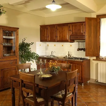 La Contea Farmhouse Casa rural